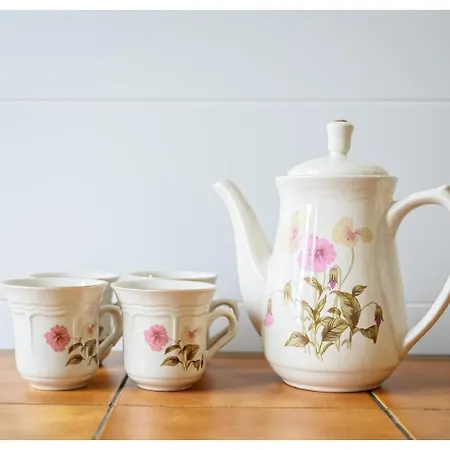Apartment Classic Retro Vibe 15 Min From Paris Choisy-le-Roi
